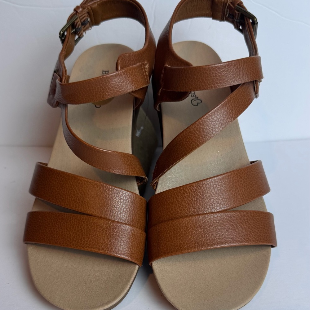 Baretraps Clara Women’s Brown Open Toe Sandals Sz 8